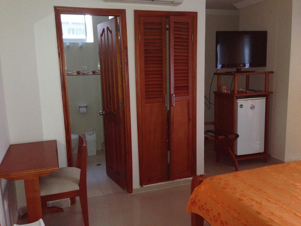 Hotel San Francisco De Asis Santa Marta  Pokoj fotografie